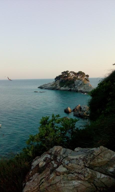 Vila Stone House In Buljarica Petrovac Exteriér fotografie
